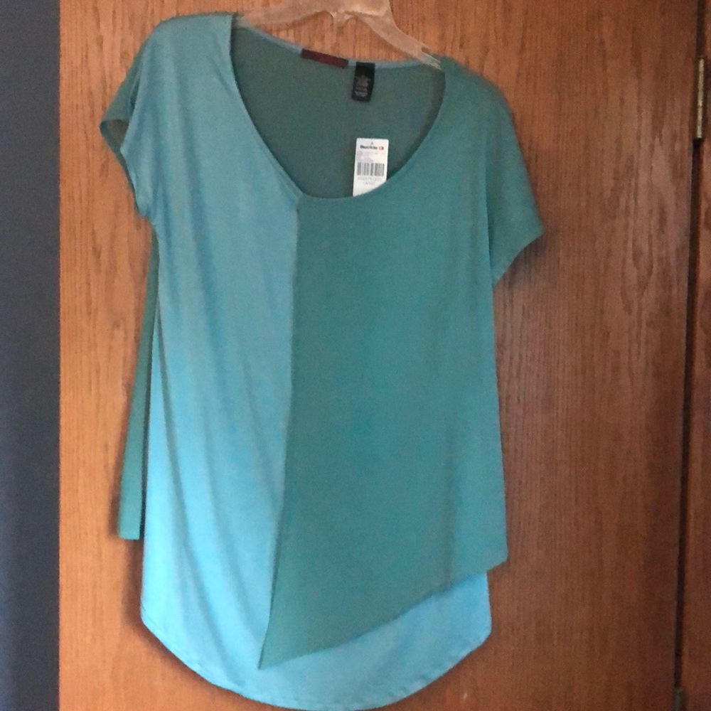 BKE Red teal semi opaque top Large
